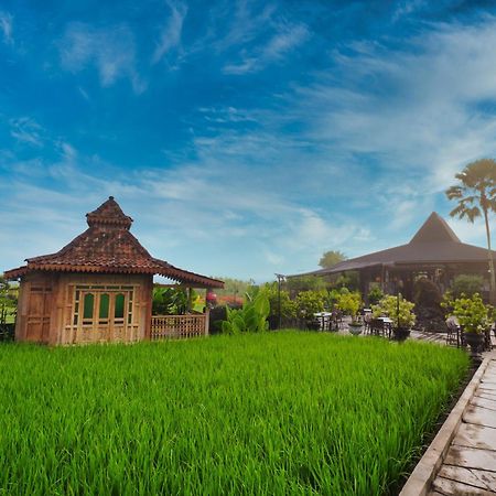 Abhayagiri - Sumberwatu Heritage Resort Randugunting Buitenkant foto