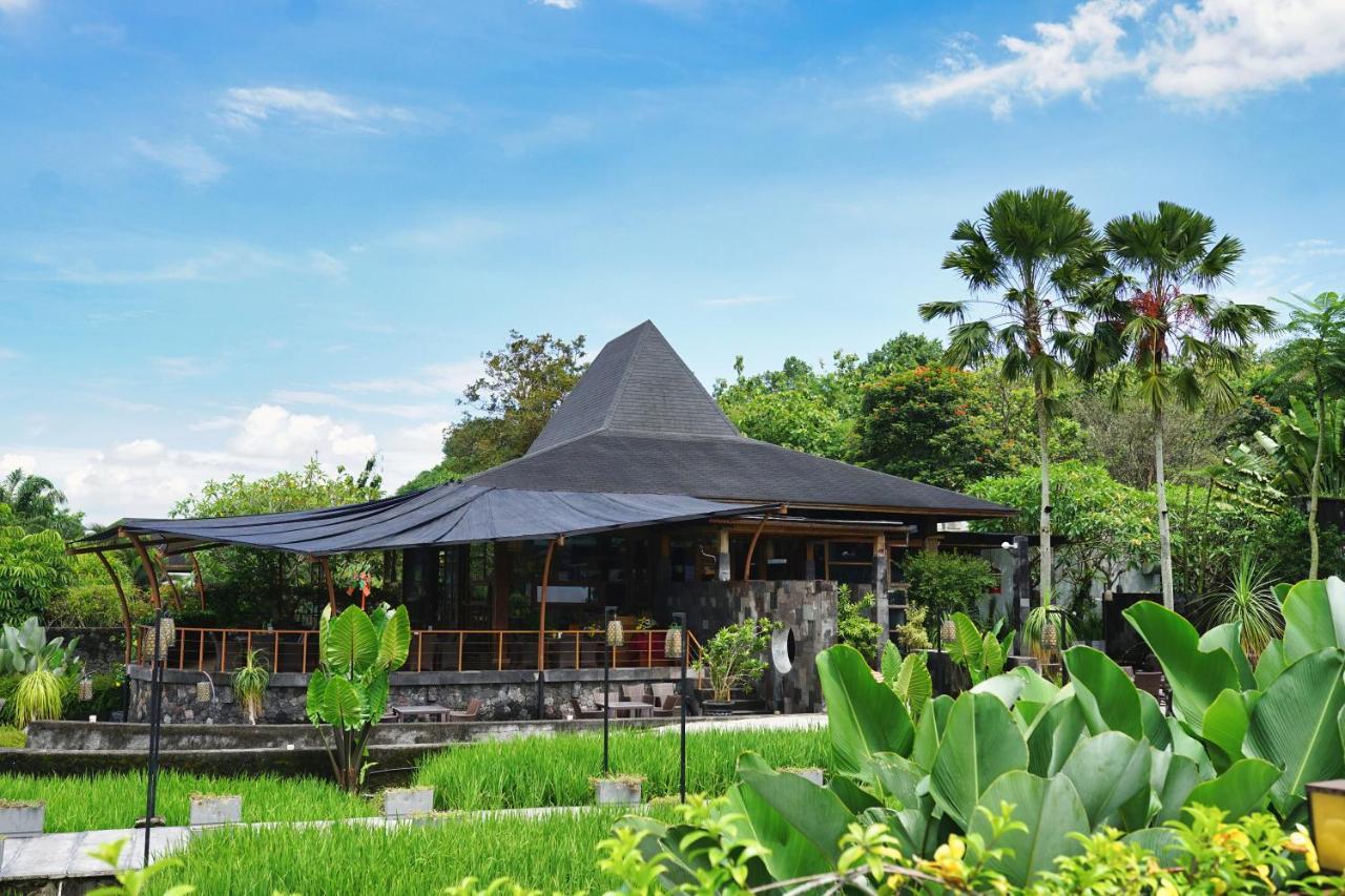 Abhayagiri - Sumberwatu Heritage Resort Randugunting Buitenkant foto