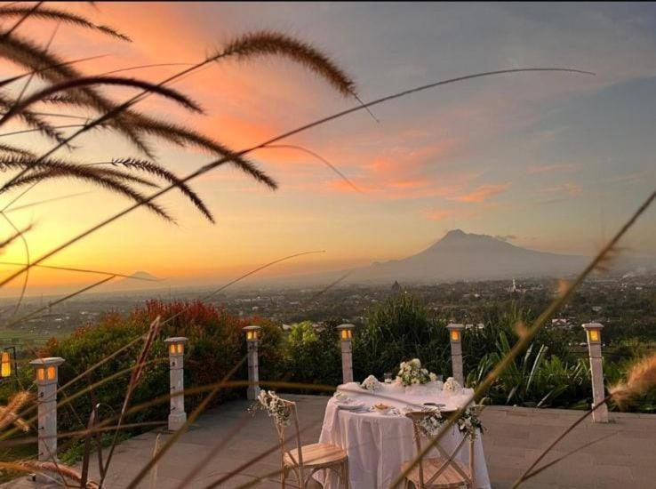 Abhayagiri - Sumberwatu Heritage Resort Randugunting Buitenkant foto
