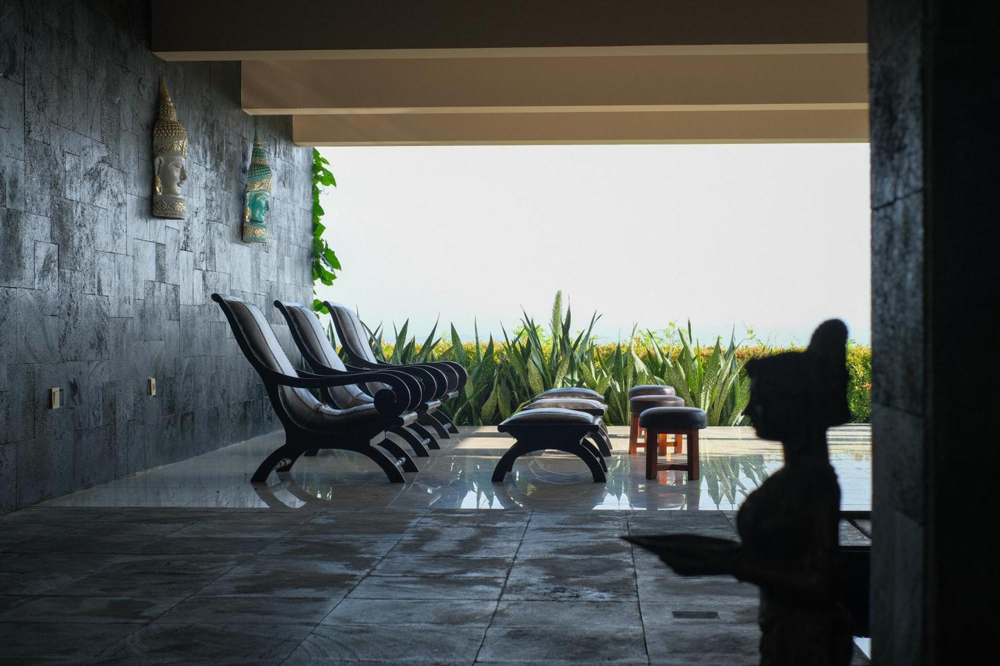 Abhayagiri - Sumberwatu Heritage Resort Randugunting Buitenkant foto